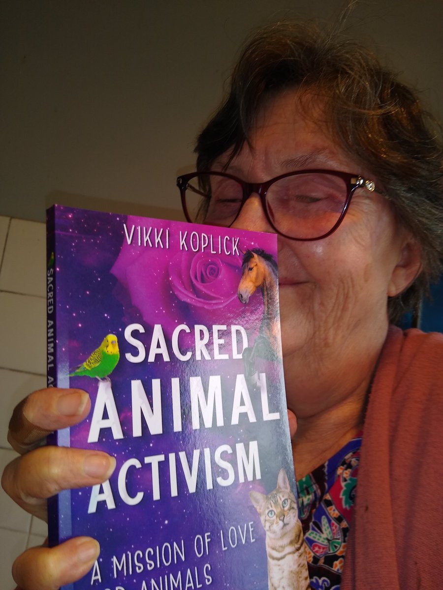 Vikki Koplick tweet media