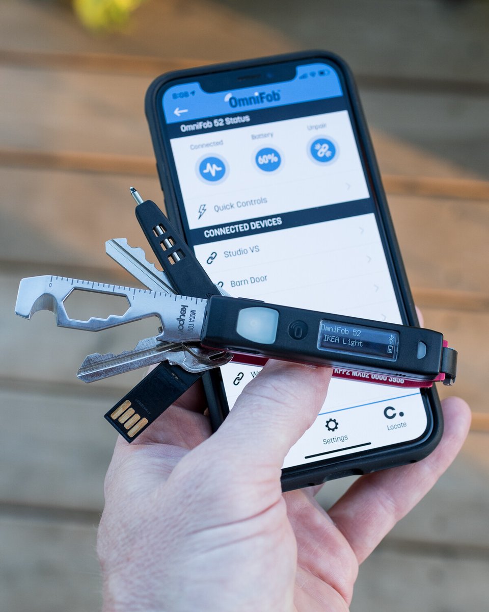 theKeyport's tweet photo. @OmniFob is finally back in stock 🤖 It's the ideal shortcut remote for #SmartThings users &amp; also has a #Chipolo locator + mini-flashlight. Carry it separately, or attach it to your #Keyport. 

Get yours here > https://t.co/fbk1DDNJJA https://t.co/wstx4HXNTM