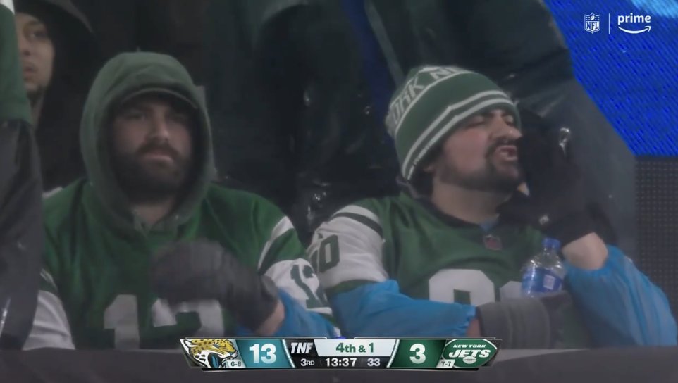 "We want Streveler."

Jets fans calling for backup QB Chris Streveler 👀