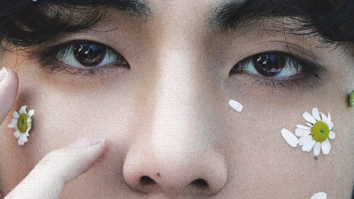 ู (@archivefortae) on Twitter photo kim taehyungโs beautiful moles โก kim taehyungโs beautiful moles โก