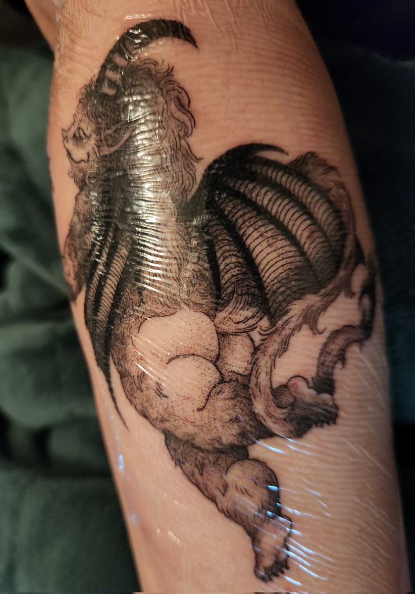 Ok the pics are shit BUT LOOK AT HIM 😈🍑