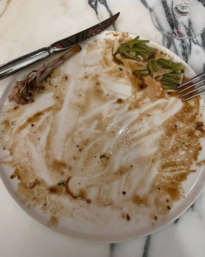 KentEdmonton's tweet image. Carnard (at Le Clou) instagr.am/p/Cmfl4P9N22H/