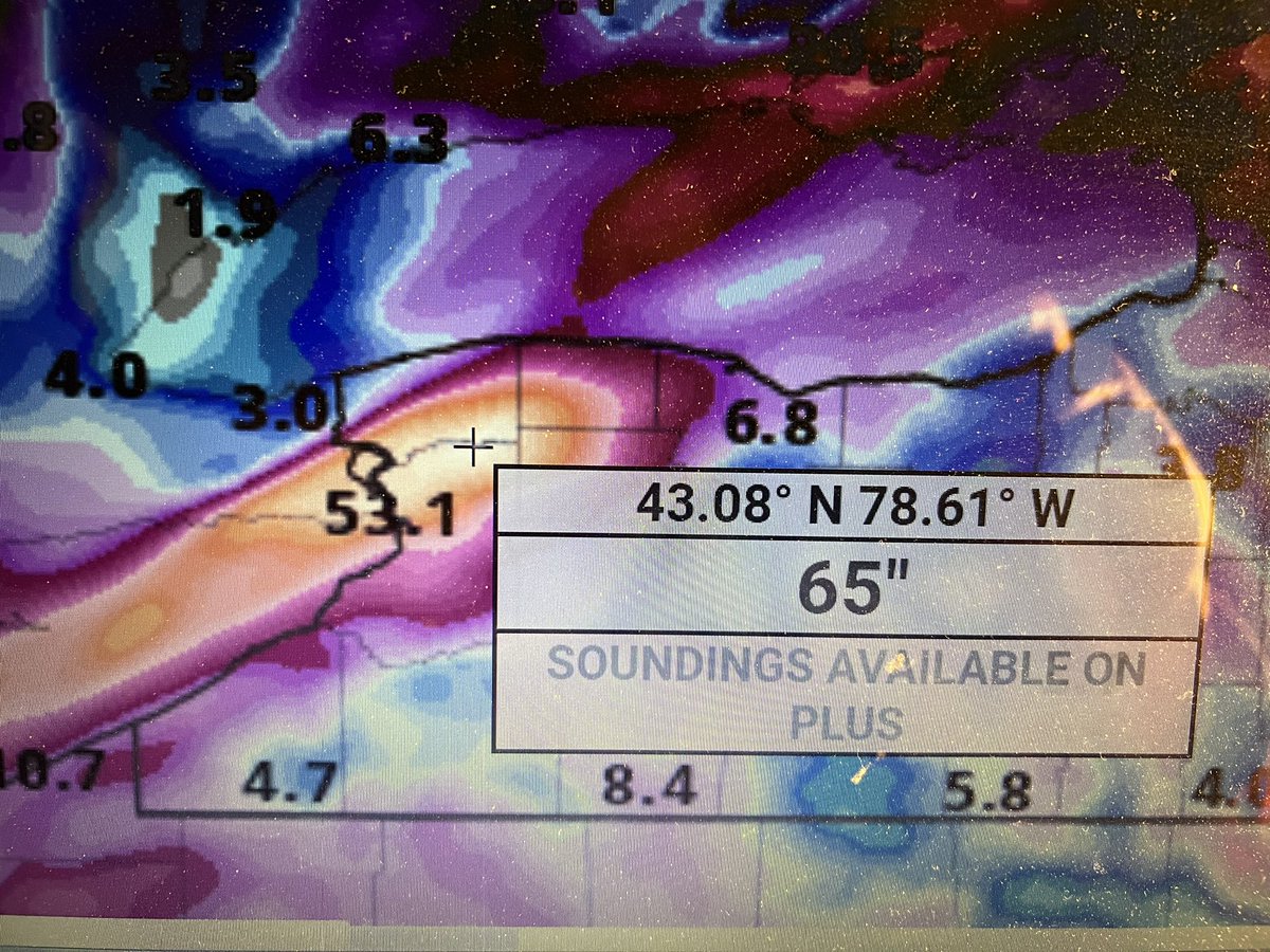BuffaloSnowKing's tweet photo. Im watching these model runs come in and just can’t believe what I am seeing.  Various snowfall projections through late Christmas Eve night.  If these outputs verify we will have a full blown disaster for the city and northern suburbs.  #NYwx @ReedTimmerAccu @weather_buffalo https://t.co/TNQsgwon2t
