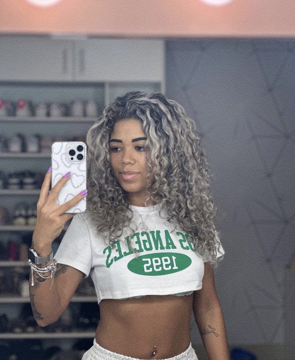 Parabéns pra mim 🤍✨