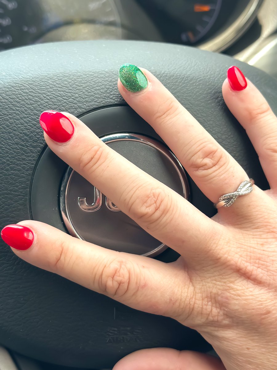 ‘Tis the season after all... #christmasnails ❤️💚