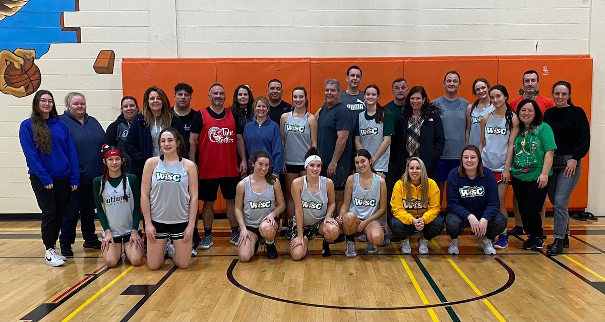 WSCBball's tweet photo. … Happy Holidays from all of us to all of you! Please enjoy your time with family + friends &amp; we wish you a safe break! As for us, we had a VERY competitive game today, resulting in a 1 point victory for the girls VS their parents! @juelleague 👀☃️🎄💕🏀 https://t.co/aTcds9vGS7