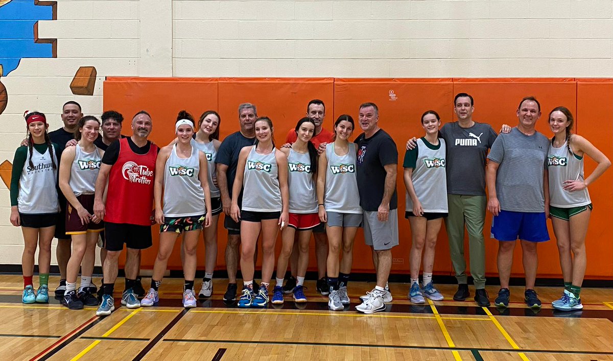 WSCBball's tweet photo. … Happy Holidays from all of us to all of you! Please enjoy your time with family + friends &amp; we wish you a safe break! As for us, we had a VERY competitive game today, resulting in a 1 point victory for the girls VS their parents! @juelleague 👀☃️🎄💕🏀 https://t.co/aTcds9vGS7