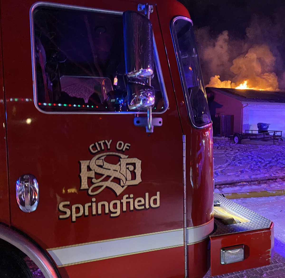 SGFFireChief's tweet photo. A busy night across the @CityofSgf for our @SGF_Fire Fighters. Proud of the work they are doing in these difficult conditions. https://t.co/rapedbUAJC