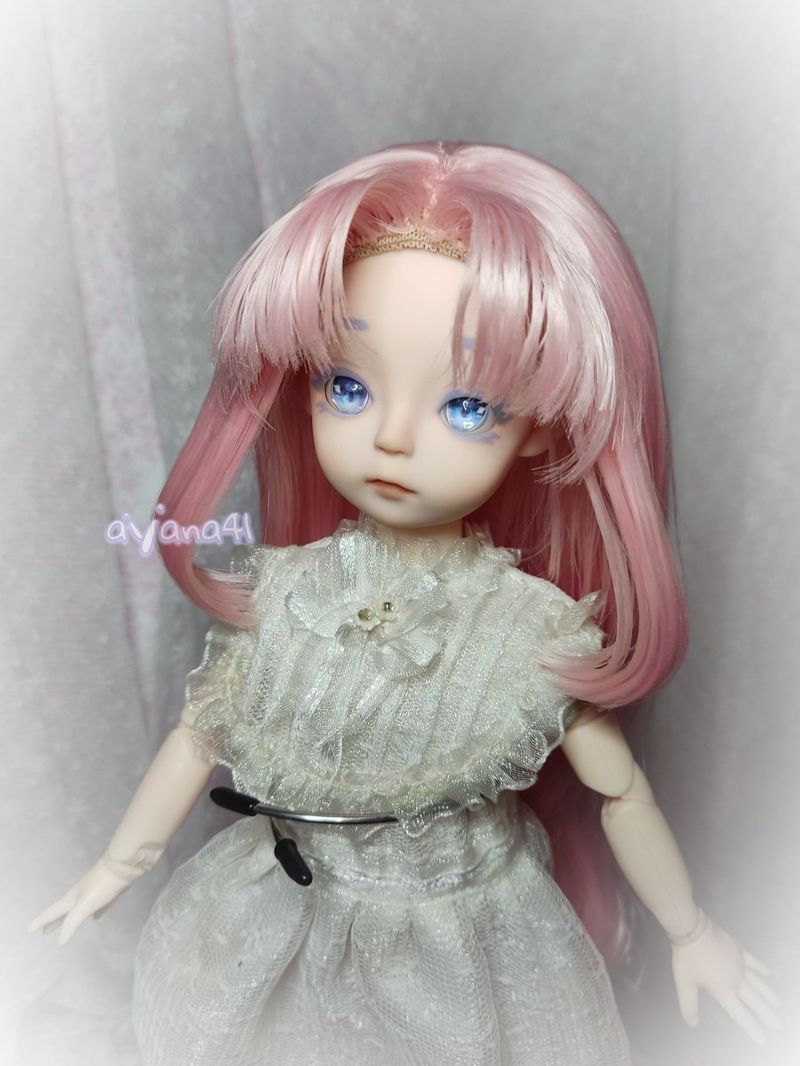 aiiana41's tweet photo. Done custom wig 1/6 Karen (Blind To You - Webtoon) Reference

#dollwig #bjdwig #handmadewig #diywig #aiiana41 #animedoll #bjdoutfit #dolloutfit #dollwigmaking #bjdwigmaking #dolllover #peeakaboohair #minifeewig #blindtoyouwebtoon
#blindtoyou https://t.co/XiTlFFa6eY