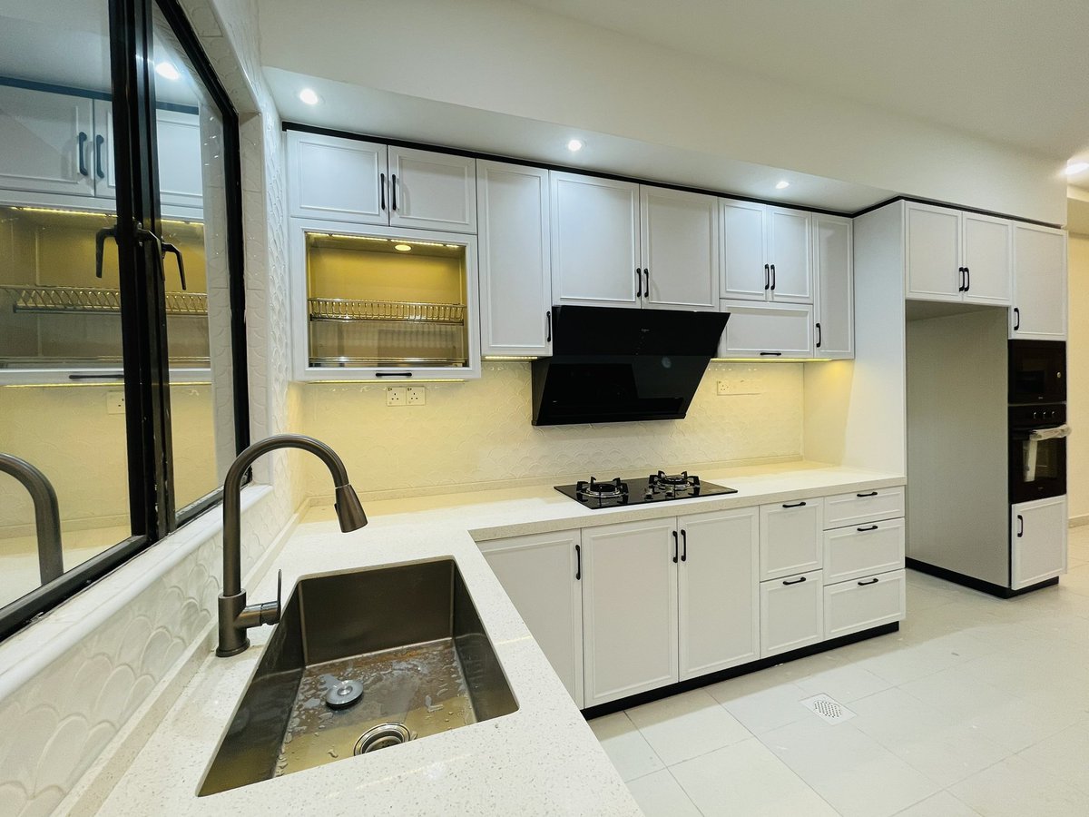 iffgone's tweet photo. Keadaan sebelum dan selepas pemasangan kabinet dapur dengan warranty seumur hidup. 

Maksud warranty seumur hidup secara ringkasnya, warranty itu valid selama mana sesebuah syarikat itu masih beroperasi.

Sebelum:                         Selepas: https://t.co/io7A4if43D