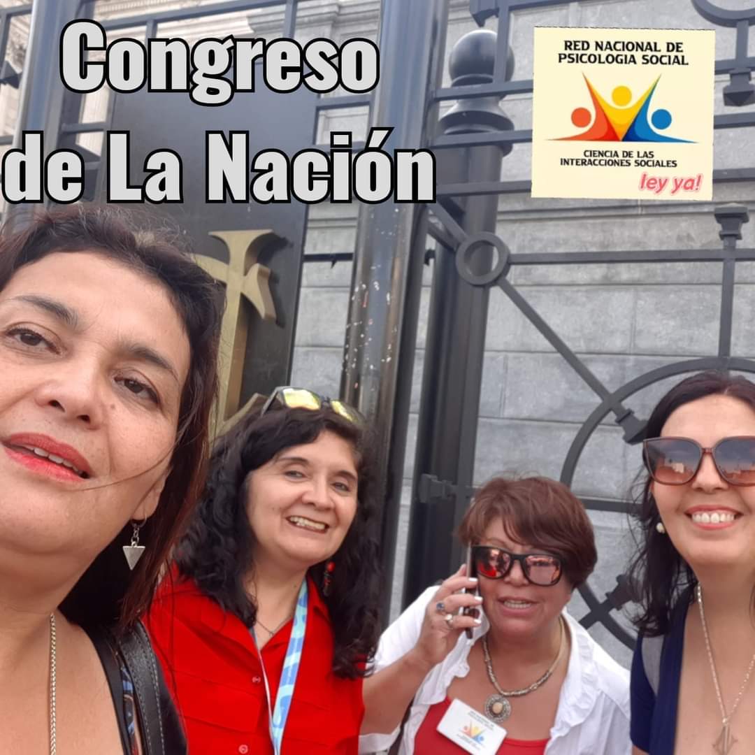 PsicosocialRed's tweet photo. Última recorrida 2022 en Cámara de Senadores en el Congreso de la Nación 🏛️.
Visitamos 6 Despachos Nacionales! 💪🏼🇦🇷🇦🇷🇦🇷
#RedNacional 
#psicologiasocial 
#Matriculaya 
#leyEjercicioProfesional 
#Senado 
#gestion 
#Parlamentarios 
#politicaspublicas 
#pluralismo 
#accionar https://t.co/uwM3yPK94k