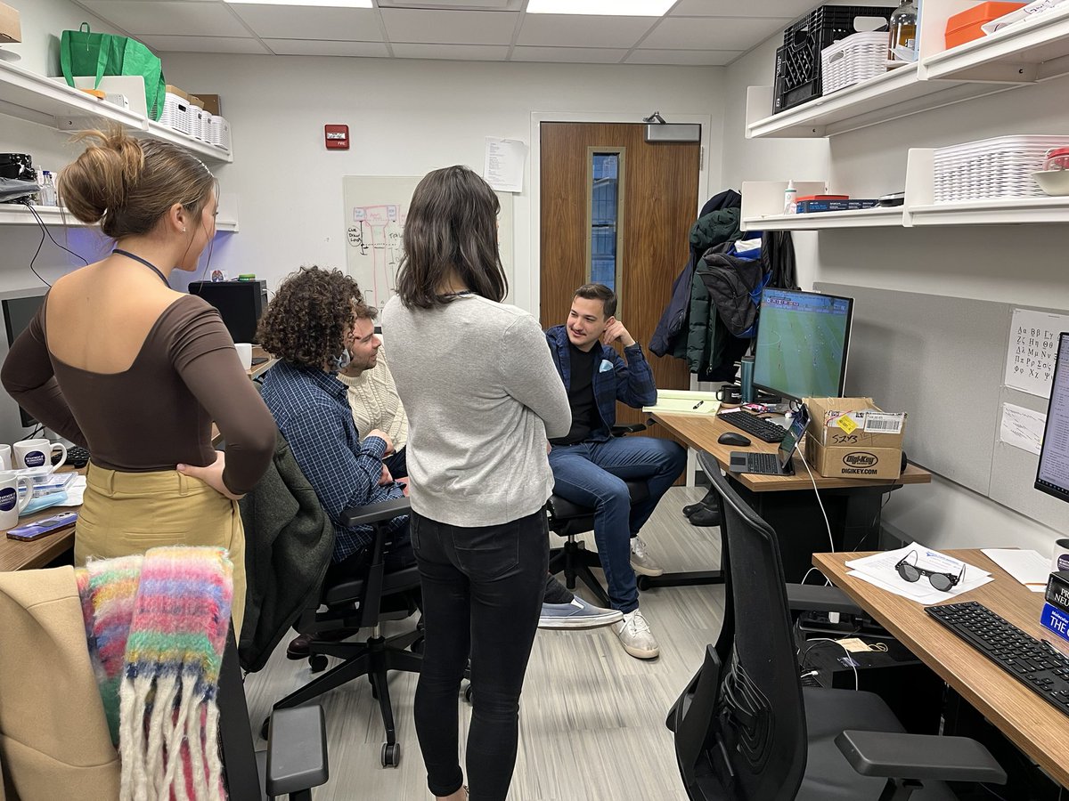 *Peter working*
Me: Hey Peter.
… (approximately 3.5 seconds later)
Peter: Sorry what was that?
Besides being an absolute legend, your funny little quirks are what we will miss the most. It’s been an honour, chef. 
Below is a pic of Peter putting his wanker monitor to good use.