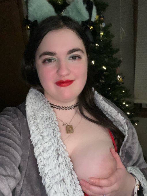 We hope you are looking forward to Xmas as much as we are!!! OF on sales for the Holidays!  https://t<a href="/tag/mvsales"class="tags"><span>#mvsales</span></a>