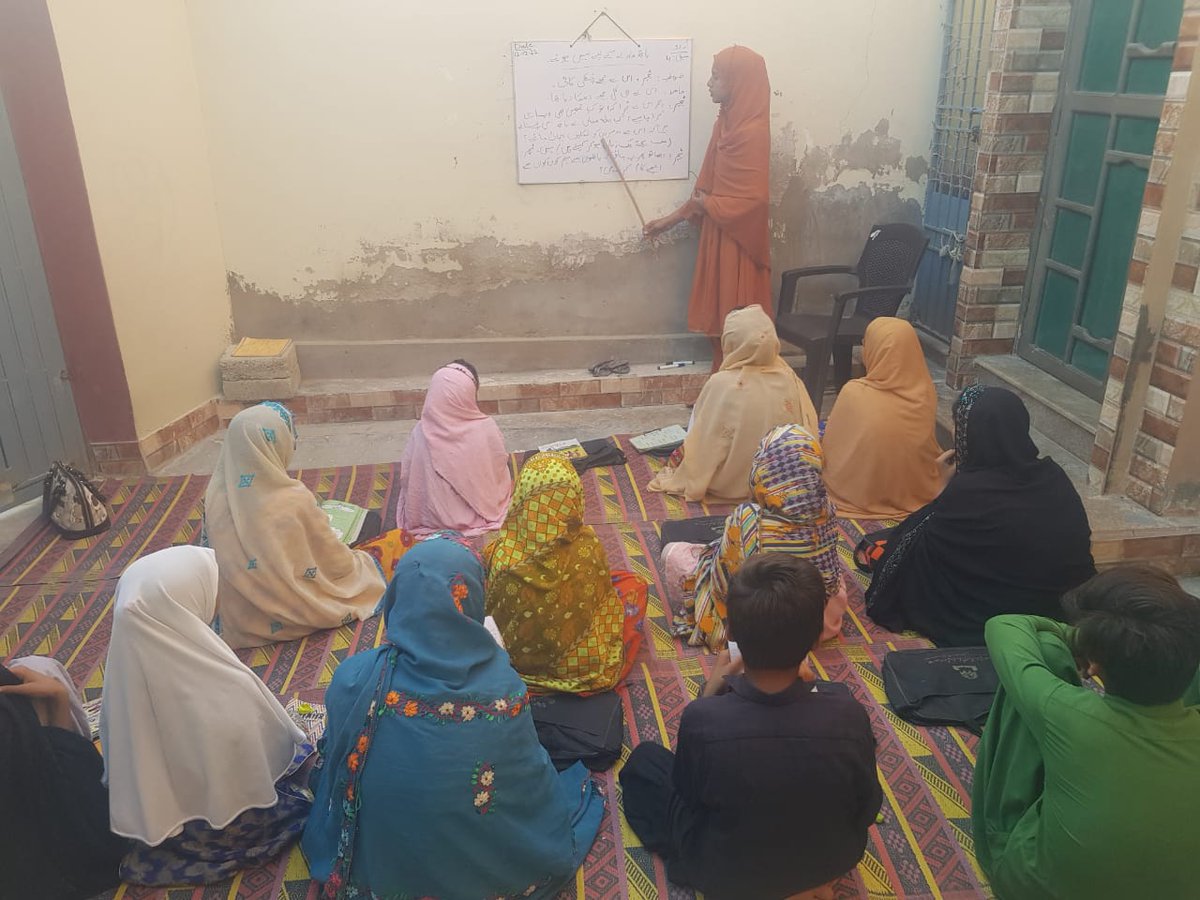 AqalJica's tweet photo. JICA-AQAL Balochistan Team visiting ALP Center, Gwadar designated for Middletech by our partner Literacy &amp; NFE Dept, Balochistan. The center has enrolled 18 female and 12 male learners for the #Middletech  Pilot. A #boatmaking center was also visited to assess skill integration. https://t.co/IlbLgjeTct