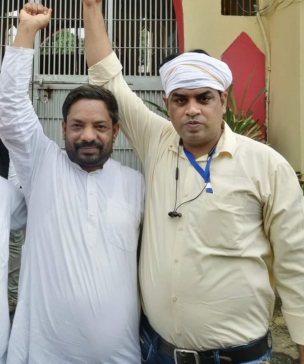 आंदोलन के साथी एवं #ओबीसी_महासभा के राष्ट्रीय कोर कमेटी सदस्य बड़े भाई डॉ <a href="/Pushpra38895684/">OBC Pushpraj Singh Methauri</a> जी के जन्मदिवस पर बहुत-बहुत शुभकामनाएं।
जय जवान जय किसान 
 जय ओबीसी जय संविधान