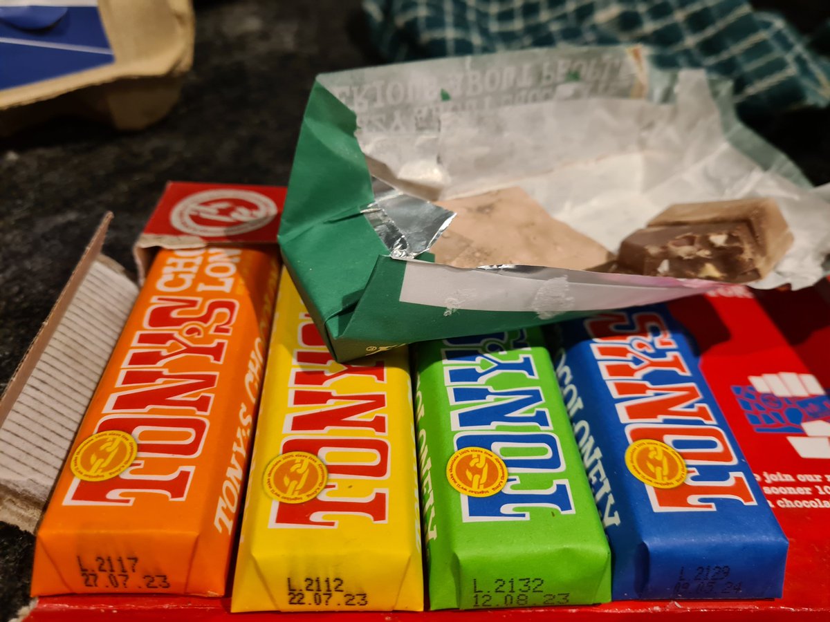 ainedonnie's tweet photo. @TonysChocoUK_IE what's wrong with your chocolate? It's within the best before date https://t.co/rmKnnQ9n13