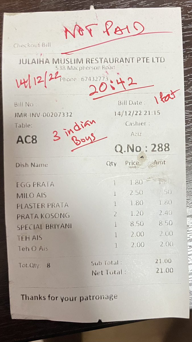 lowkeezyy's tweet photo. 😭😭😭we forgot to pay the bill at the prata shop and they wrote “1 fat” about me 💀💀💀 https://t.co/992KqhSqFh