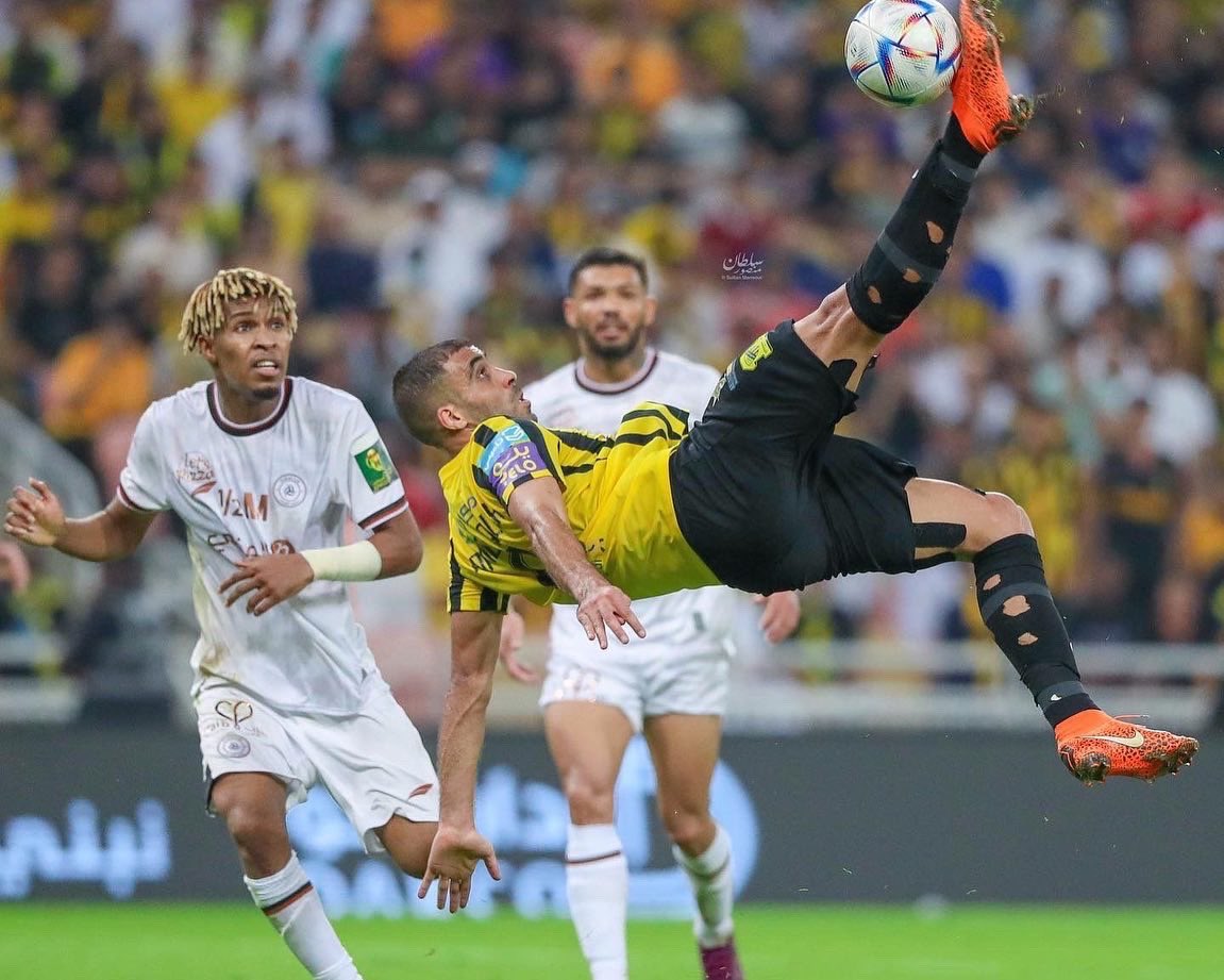 Hamedallah_9's tweet photo. الحمدلله الفوز و التأهل للدور الثاني، شكرا جماهيرنا الغالية 🖤💛 https://t.co/fAOOseF05z