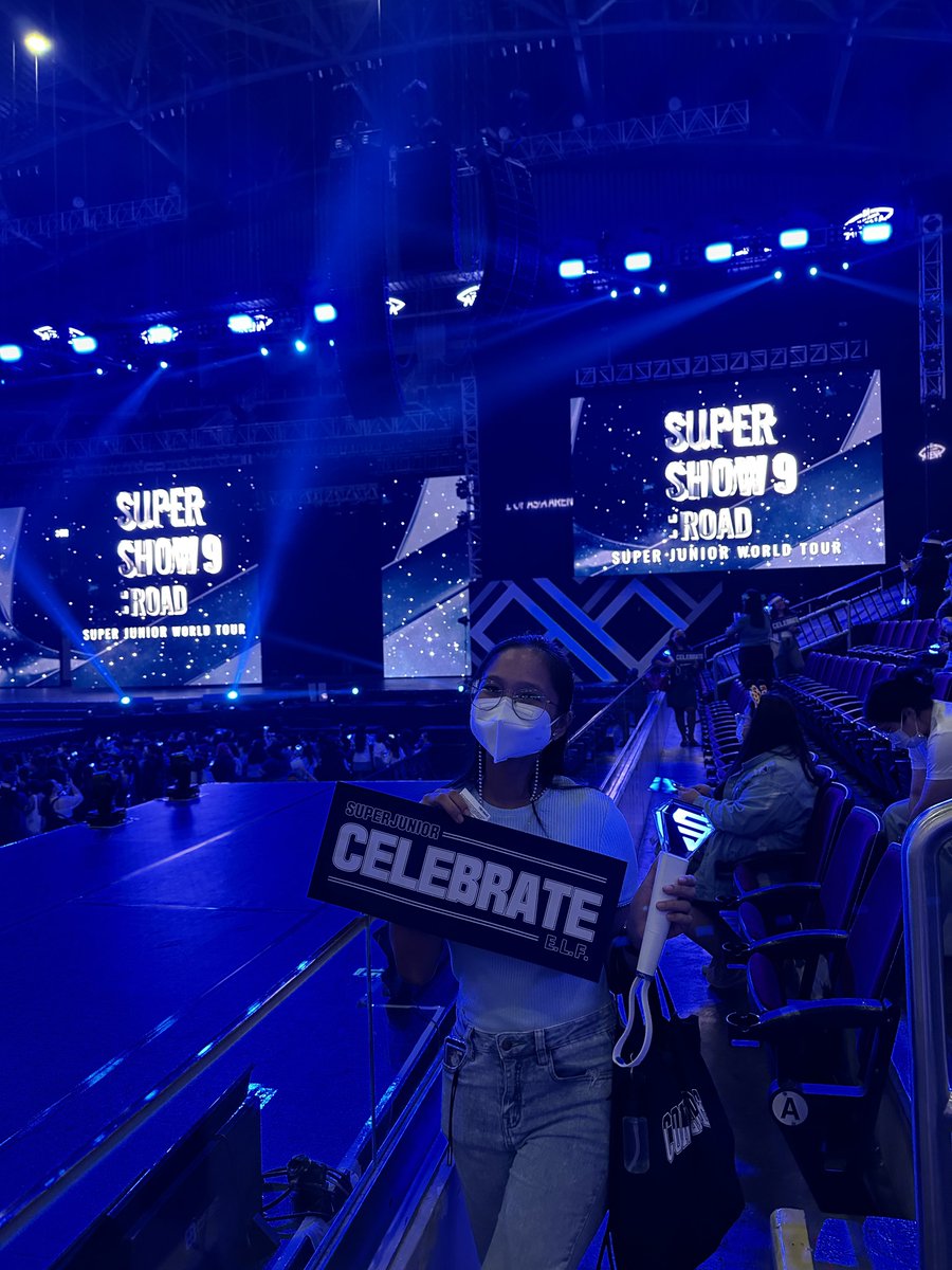 MarsheyMallows's tweet photo. promises kept. 

more days with you, @SJofficial https://t.co/CJ1w7K7m6O