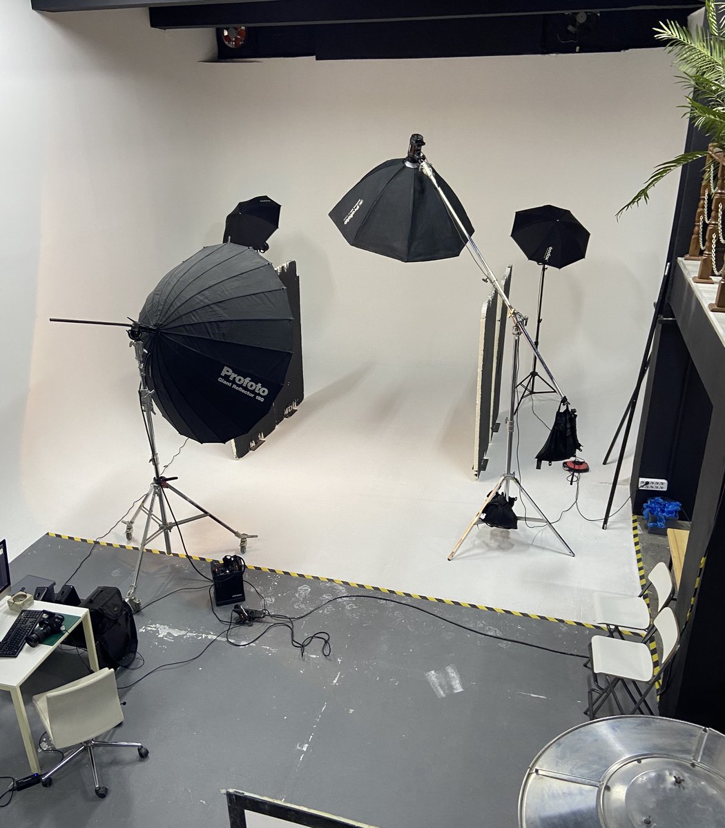 gm gm great ppl of web3 ☕️🚀
the studio looks very tidy today, I guess no one had a party last night 🤣🤣🤣