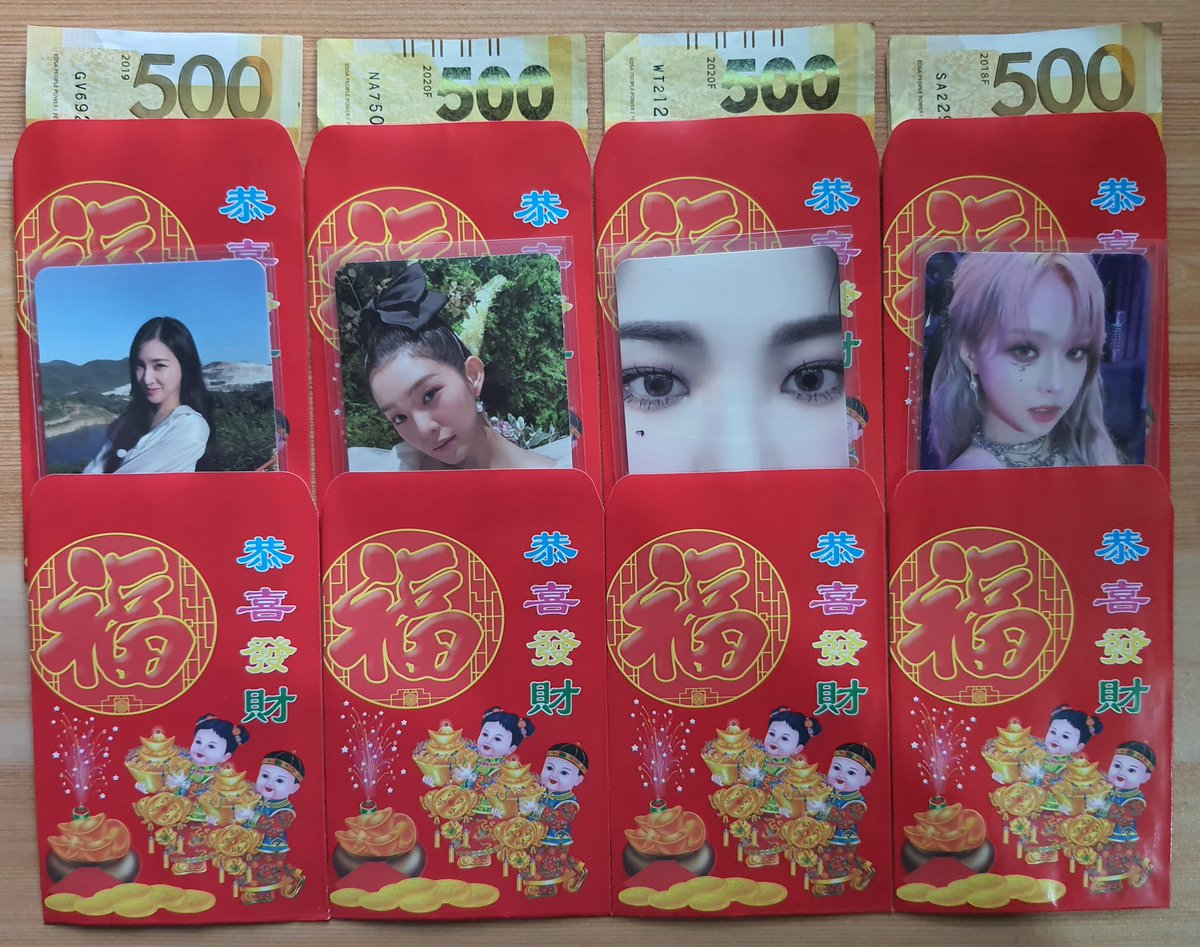 winteojiii's tweet photo. Wag mo iskip kung gusto mo ng pera and smgg photocards https://t.co/owO6zdHEZj
