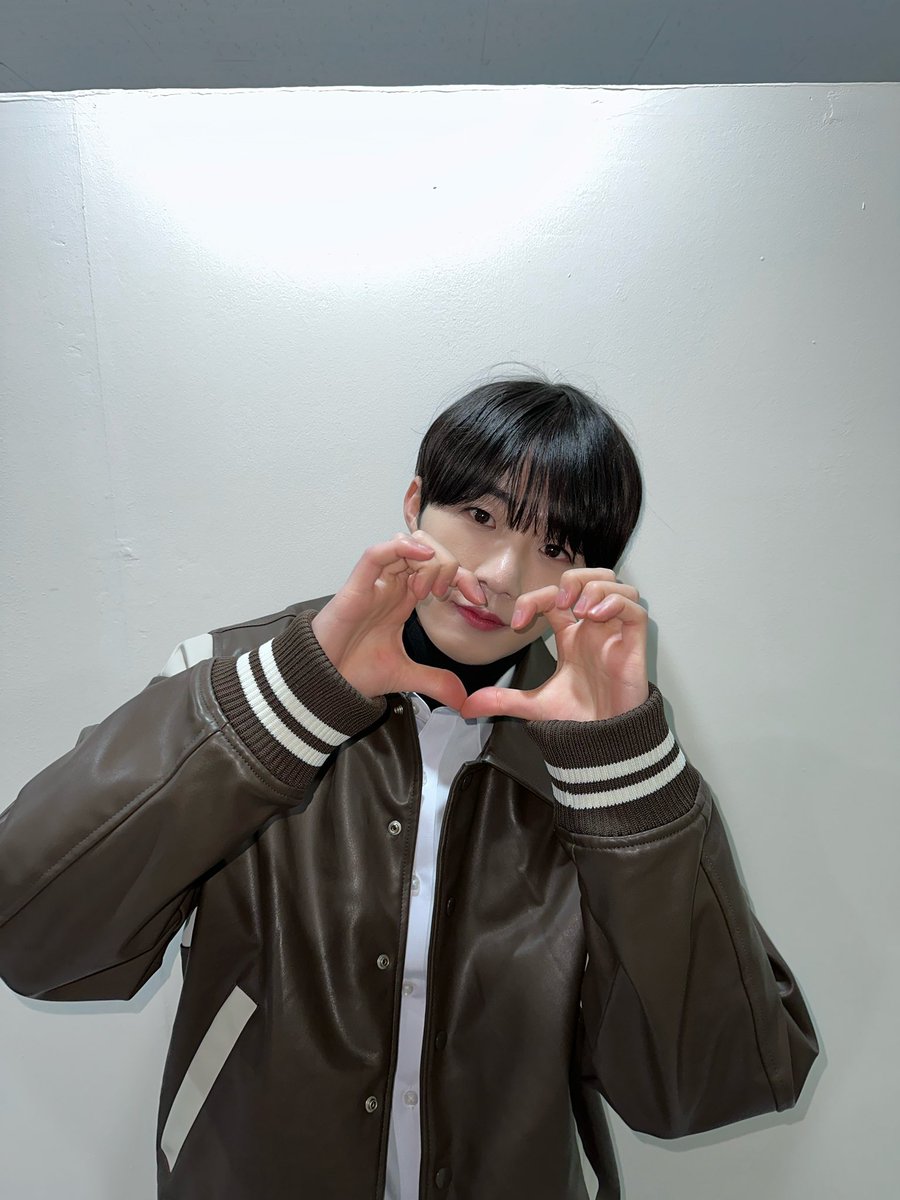 aplus_bigdipper's tweet photo. [ #ON ]

오늘도🧸💜

#더빅디퍼 #THEBIGDIPPER #온 https://t.co/7wKv4k26sv
