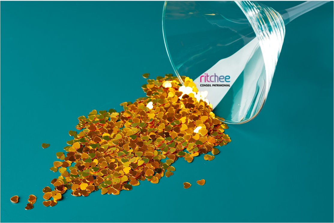 #ritchee met des paillettes dans vos vies !

Toute l'équipe vous souhaite de très bonnes fêtes de fin d'année 

Nous nous retrouvons en 2023 avec de bonnes nouvelles à partager.

Prenez soin de vous.