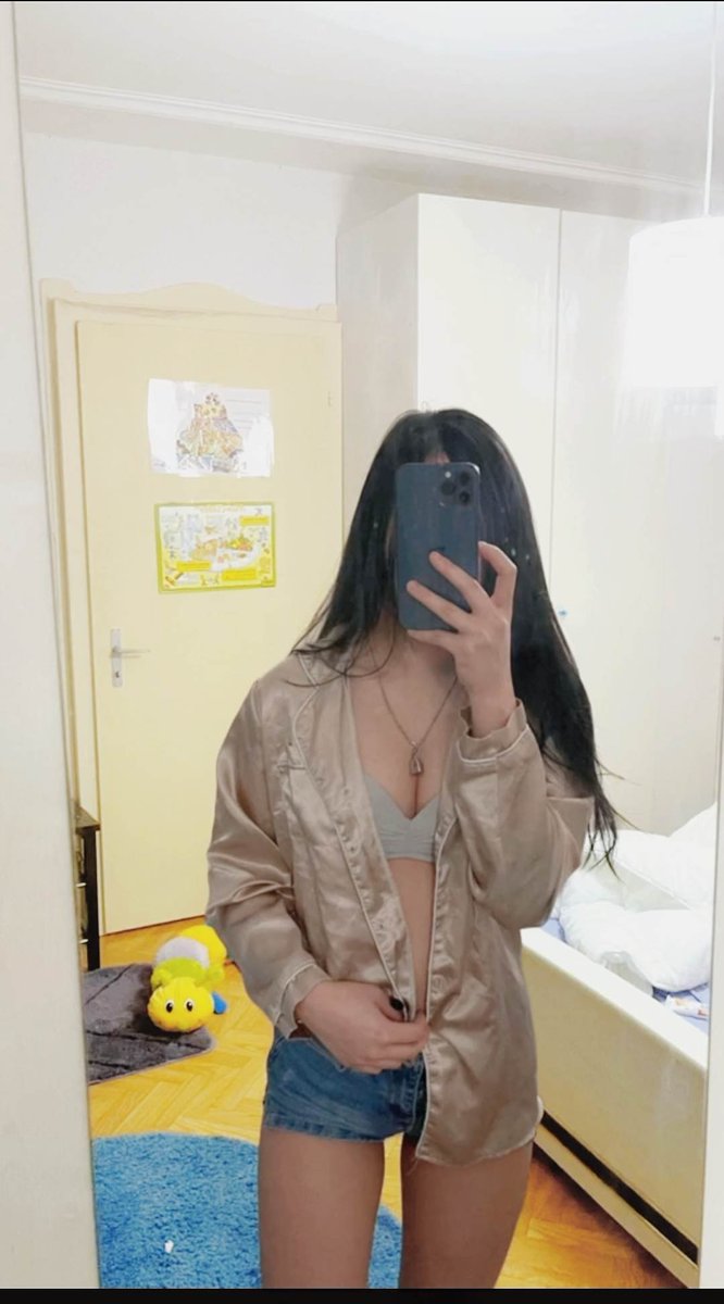 อยู่บนเขาไม่อบอุ่นเหมือนอยู่บนเราหรอก. 🙄