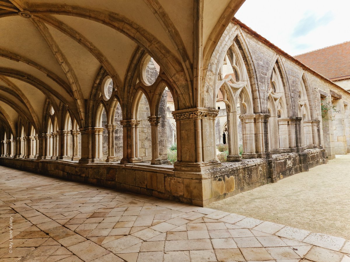 La fin de l'année 2022 arrive ! 

Dites-nous, quel a été votre plus beau souvenir de l'année ? Êtes-vous venus nous voir à l'abbaye ? 😘