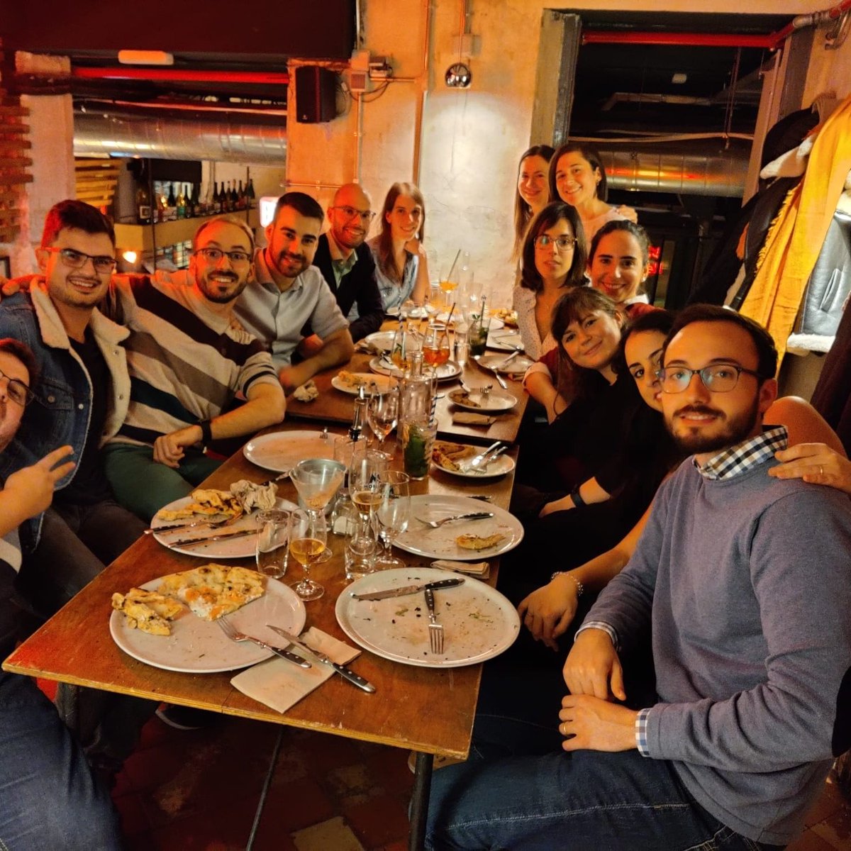 Last week I became a PhD!🎉 It was a pleasure to share this moment with the members of the tribunal <a href="/ElisaEspinet/">Espinet Lab</a> &amp; co, and of course, with all the people who have accompanied me during this journey. Thank you very much for the unforgettable day 😃