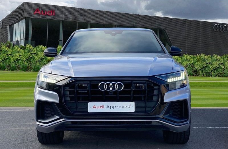 BeyondTarmac's tweet photo. • 2018 Audi Q8 Vorsprung 50 TDI
• 3000cc V6 Turbodiesel
• 282bhp/600Nm
• 8-Speed AT
• AWD, 10 Airbags, HD Matrix Headlights, HDC
• Bang &amp; Olufsen Sound
• Fuel Tank: 85L of
• Mileage: 51,500km
• Source: UK
• KSh17,600,000 (All-inclusive)
• sales.beyondtarmac@gmail.com https://t.co/kbaWRgrARb