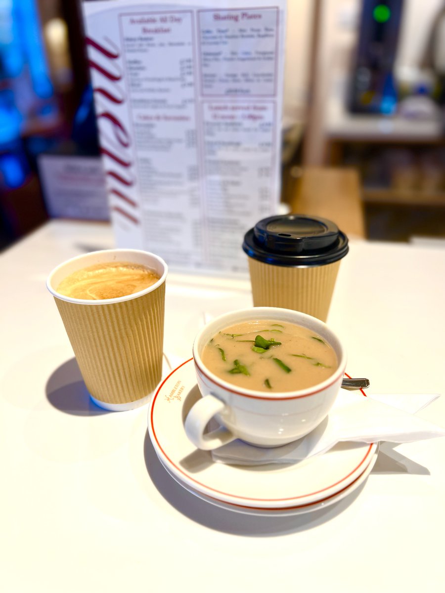 HambletonBakery's tweet photo. We are open at the Exton Cafe on Christmas Eve for hot soup in a cup or coffee & pastry until 2 pm - why not come and join us when you collect your Christmas orders #merrychristmas #familytimes #cafeopen #extonestate #hambletonbakery #noadditives #nopreservatives #mincepies https://t.co/3Pf12WItV8