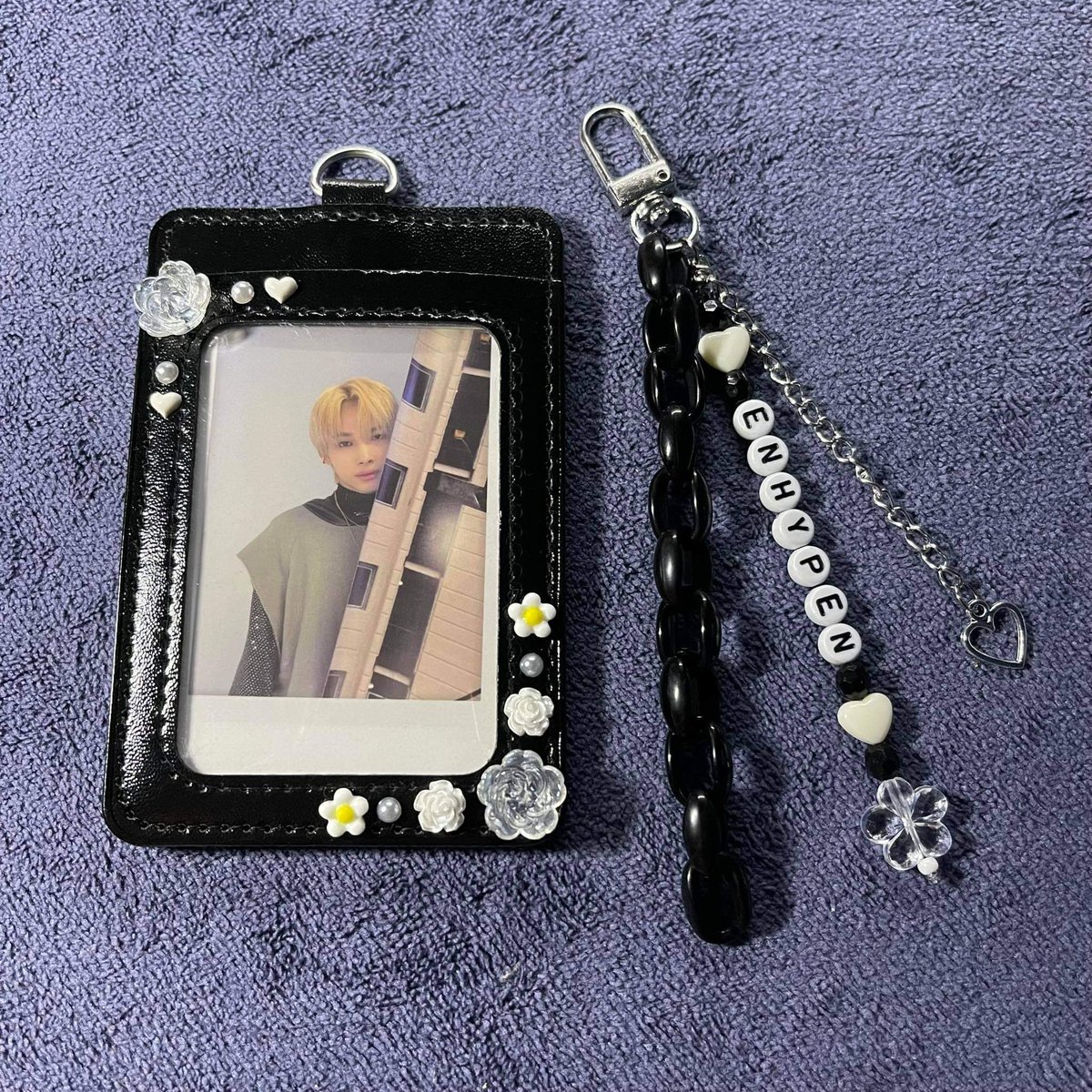 purplecustomph's tweet photo. wts | lfb | enhypen ph

Customized Holder &amp; Keyring with Dimension: Answer YET &amp; NO PC

🧡 mint condition
🧡 payo | sco

🧡 Sunghoon Set Customized - 220 pesos
🧡 Heeseung Set Customized - 220 pesos
🧡 Niki Pola Set Customized - 160pesos 

📩 dm to claim https://t.co/TNcmCtinP7