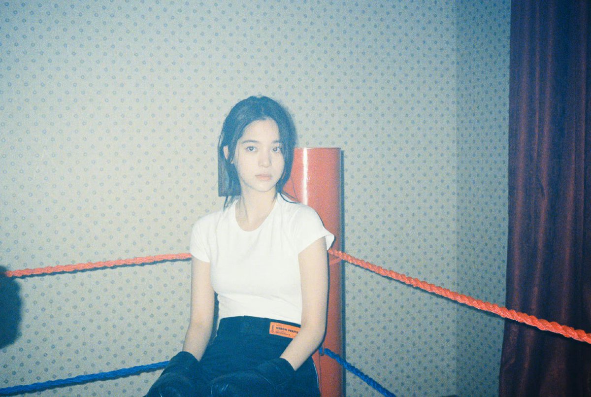 nabiarchives's tweet photo. 221222 — nana ouyang studio weibo update 🥊

Still photos from《Liar》MV • drop 1 

#OuyangNana #欧阳娜娜
#NanaOuyang #歐陽娜娜 https://t.co/Gpcdm4n9su