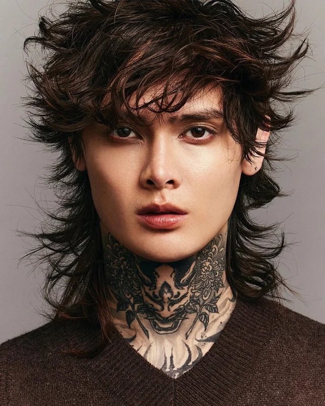 dia ni buat semua laki main gitar insecure