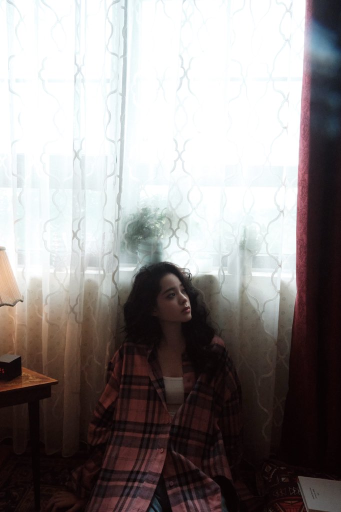 nabiarchives's tweet photo. 221222 — nana ouyang studio weibo update 🥊

Still photos from《Liar》MV • drop 2

#OuyangNana #欧阳娜娜
#NanaOuyang #歐陽娜娜 https://t.co/6BmsNLsrM8