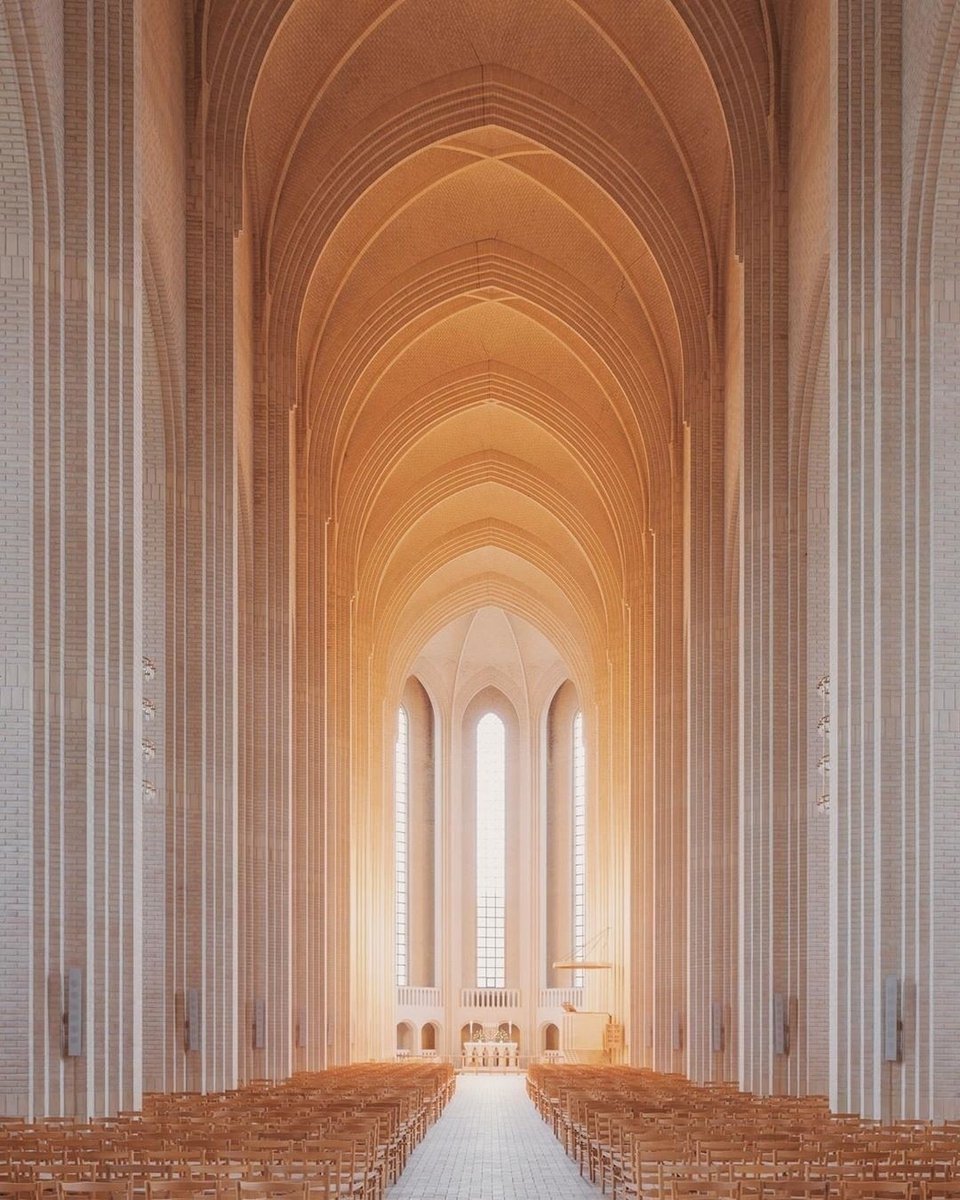 NOWNESS's tweet photo. #InResidence: Grundtvigs Church in Copenhagen, Denmark ☁️
Photography by Ludwig Favre https://t.co/uTbkKXuVVm