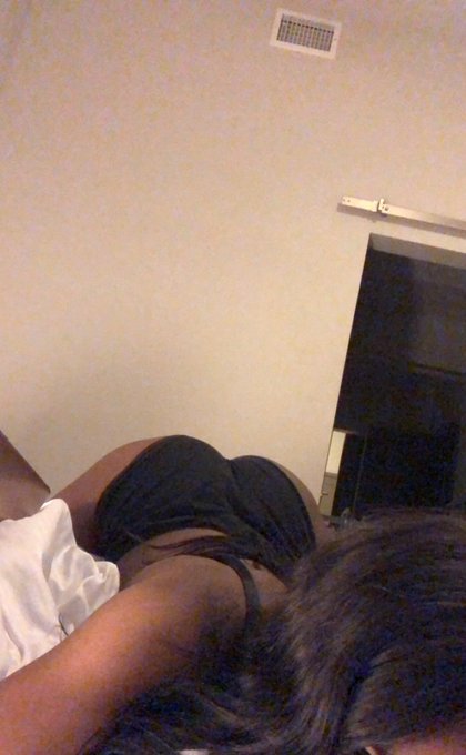 get behind   https://t.co/gUXE8LDa43 $10 for all my content https://t.co/zSC0b6VsiT