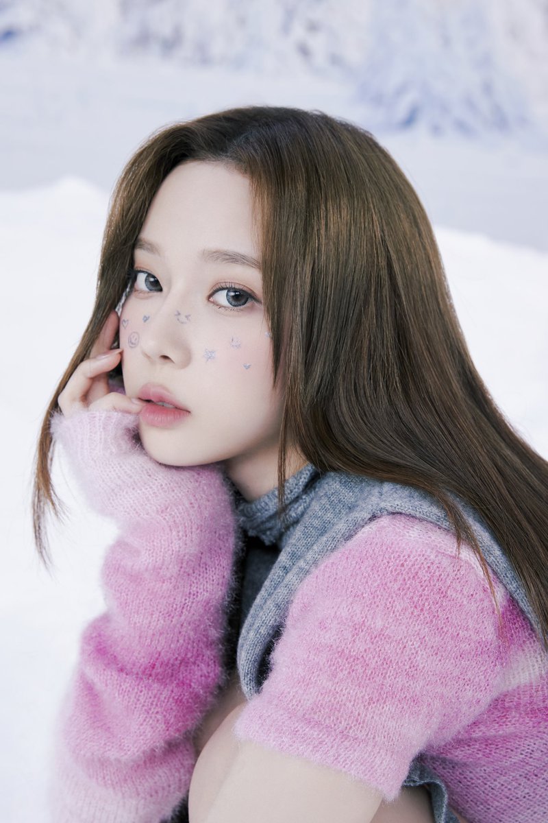 B1NARYHEART's tweet image. #𝗖𝗕𝗣𝗞𝗔𝗨
วินเทอร์ เอสป้าค่ะ เอาซูรีมาเล่นแล้วเล่นอีก เล่นไปเรื่อยๆ