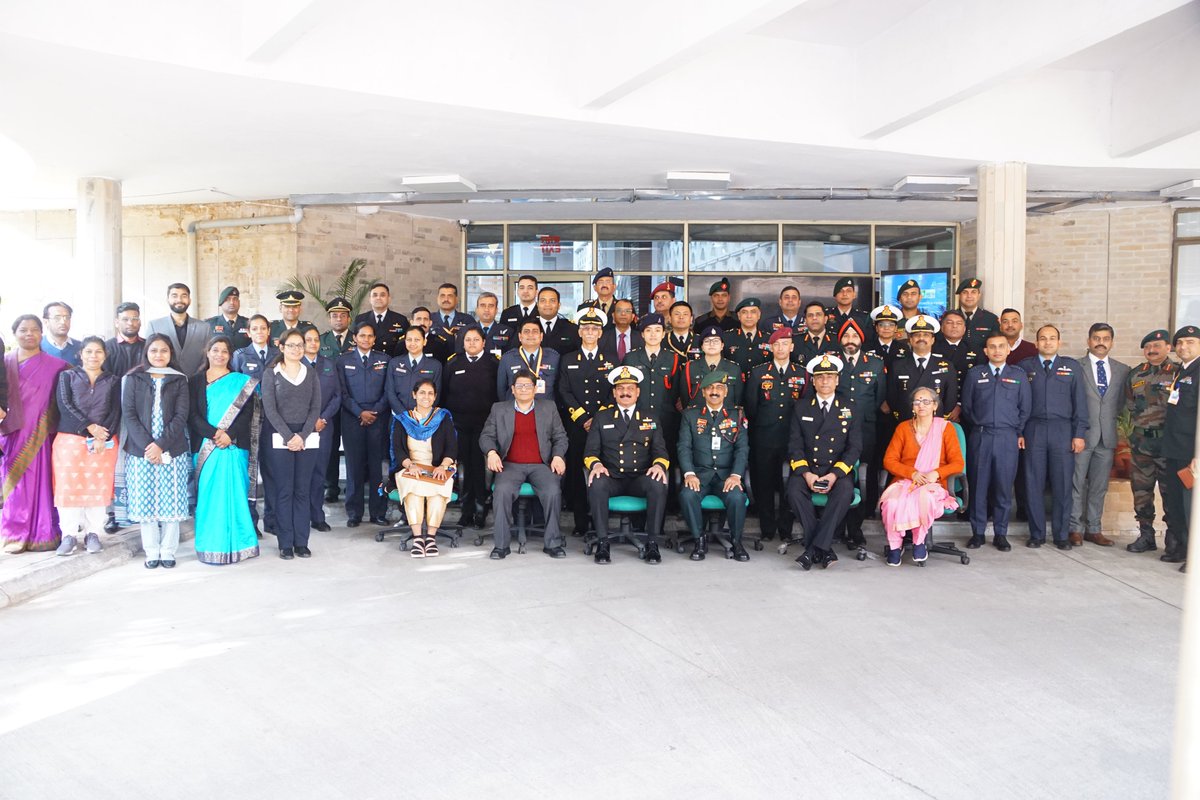 iift_official's tweet photo. MDP Division of Indian Institute of Foreign Trade, New Delhi Inaugurated "24 weeks Executive Programme in Business Management" for the Officers of Armed Forces on December 20, 2022.
#executiveprogram #iift1963 #IIFT #armedforces #mdp #businessmanagement #management #business https://t.co/bUt9xyiMRc