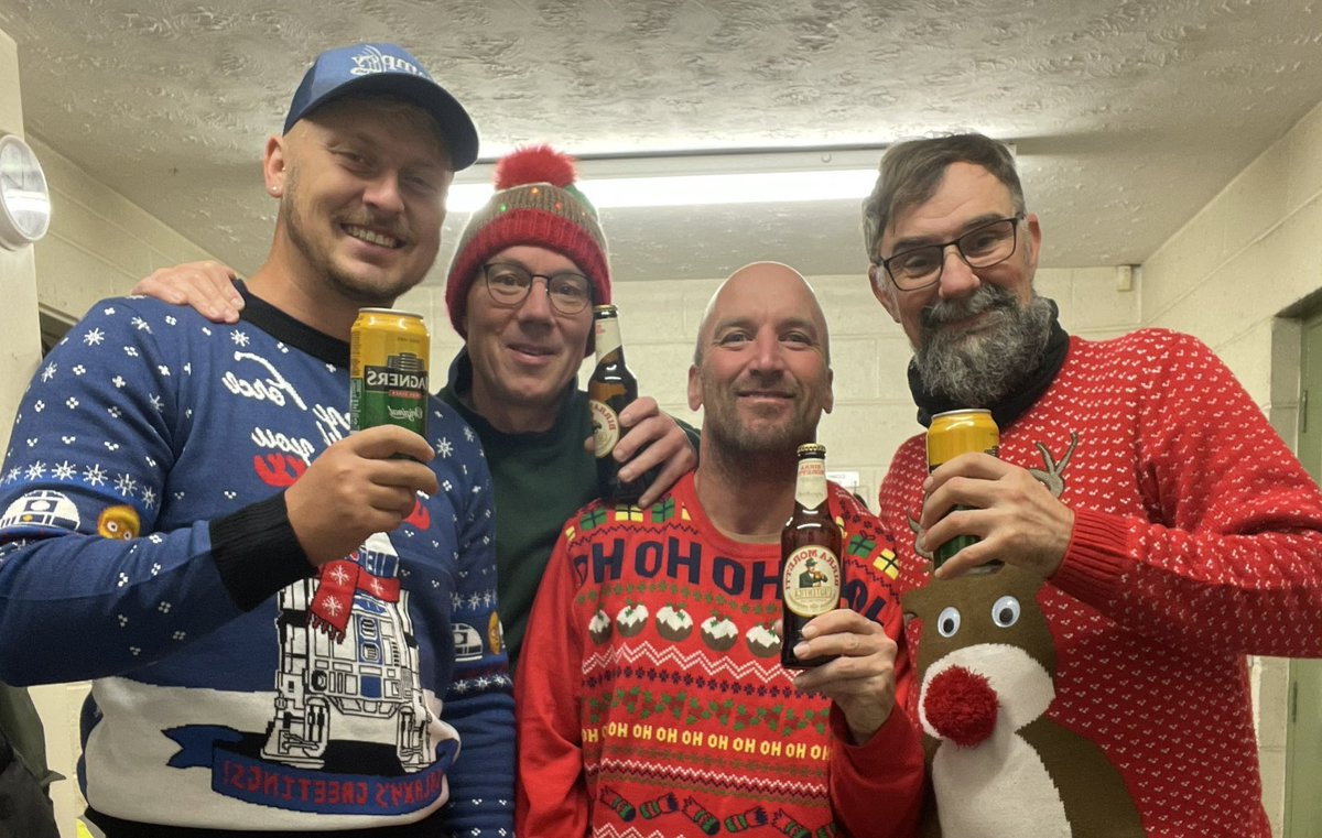 BertiB's tweet photo. Merry Christmas!! https://t.co/l1GQXKa34Q