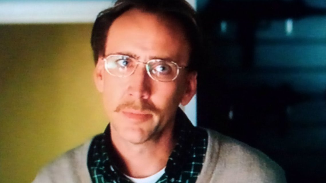EndMetal's tweet photo. 映画『キック・アス』(2010/
英・米)を視聴。
監督/マシュー・ヴォーン
主演/アーロン・ジョンソン
クロエ・グレース・モレッツの
出世作となった英国のM・ヴォー
ン監督の自主映画。ハリウッドの
メジャーはヒットガールの設定に
難色を示したらしい。英国流のユ
ーモア溢れる良作。続編は凡作😛 https://t.co/3iKemHWFg3