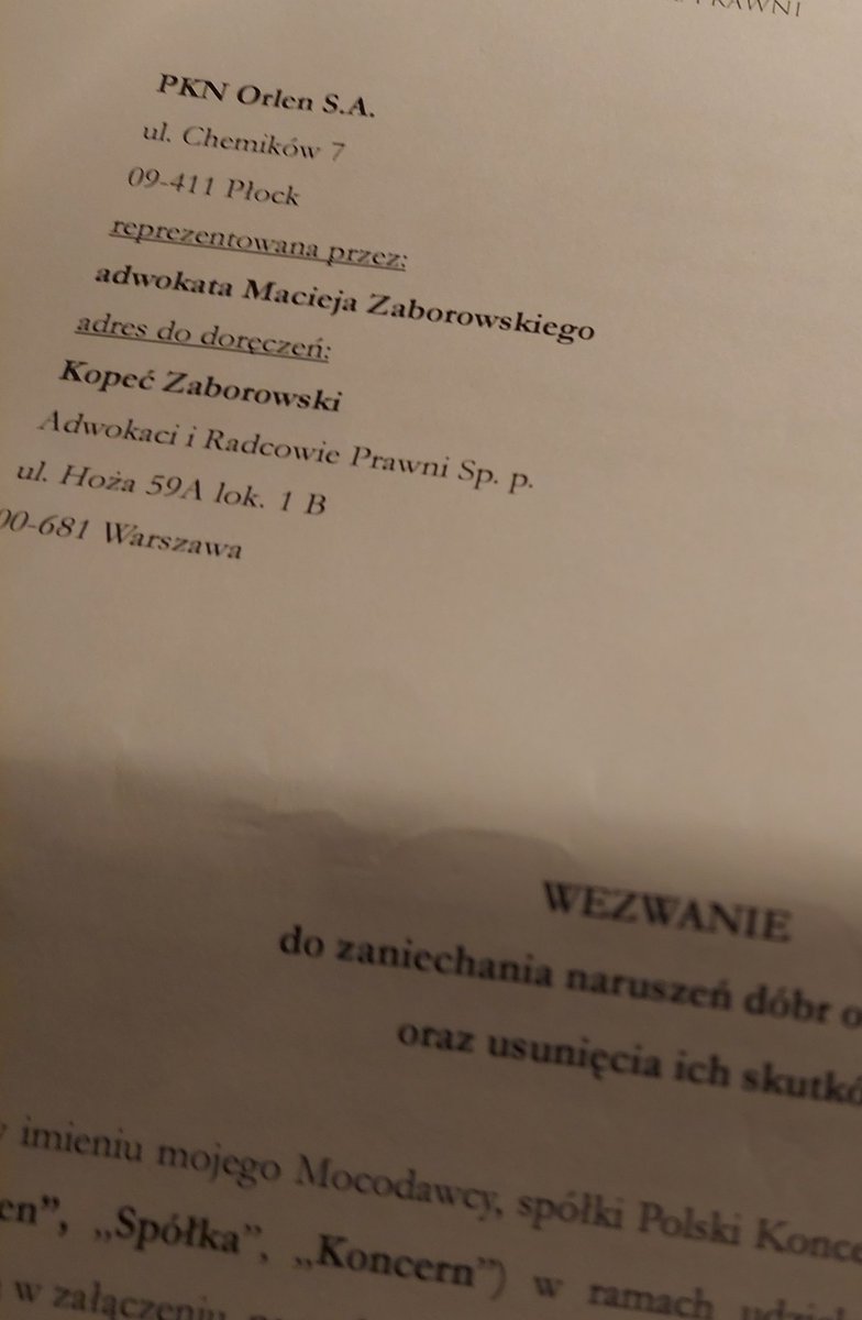 K_Izdebski's tweet image. 👀☄1/2 Pamiętacie o sprawie wpłat członków zarządu Orlen na kampanię wyborczą PiS? Mi niedawno przypomniały 2 pisma od samego giganta oraz od Prezesa. Otóż ów koncern i jego prezes osobiście poczuli się dotknięci moimi komentarzami w TVN24 o tej sytuacji