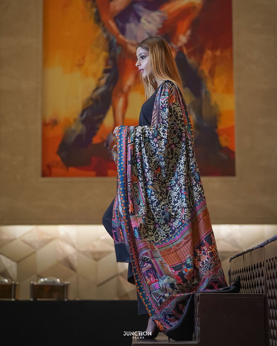 JunctionStore's tweet photo. The touch of comfort in a fashionable way .. 💕

Shop online at https://t.co/ckgzz17mNL
WhatsApp or DM for shopping/styling assistance. 

#shawl #winter #winterfashion #winteriscoming #winteroutfit #designer #designershawls #velvetshawls #trendy #shopsmall #shoponline https://t.co/opAoyBu2gW