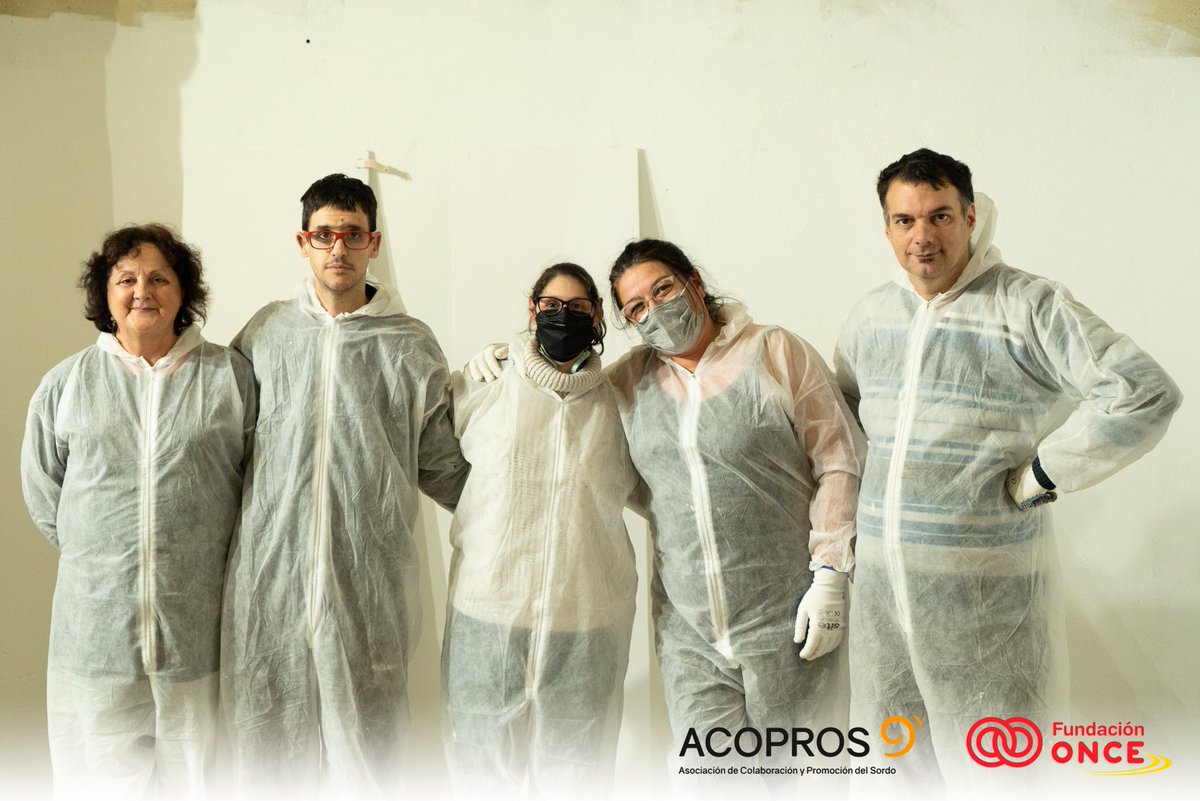 acoprosgal's tweet photo. 👩🏻‍🎨👨🏻‍🎨Terminó el curso de Pintor/a y empapelador/a formación prelaboral enmarcada en la convocatoria de ayudas de Fundación ONCE 🔴 para proyectos dirigidos a personas con discapacidad.
#acopros #acoruña #galicia #formacion #pintor #empapelador #discapacidadauditiva https://t.co/ZEyd0dwfcu