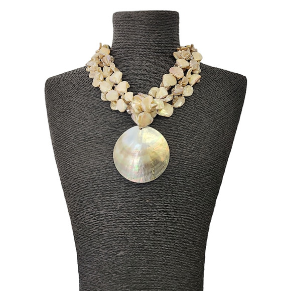 So good I had to share! Check out all the items I'm loving on <a href="/Poshmarkapp/">Poshmark</a> from @hinchmobb <a href="/evesaintjewelry/">Evesaintjewelry</a> #poshmark #fashion #style #shopmycloset #nfl #artisan: posh.mk/671ZMuKtZvb