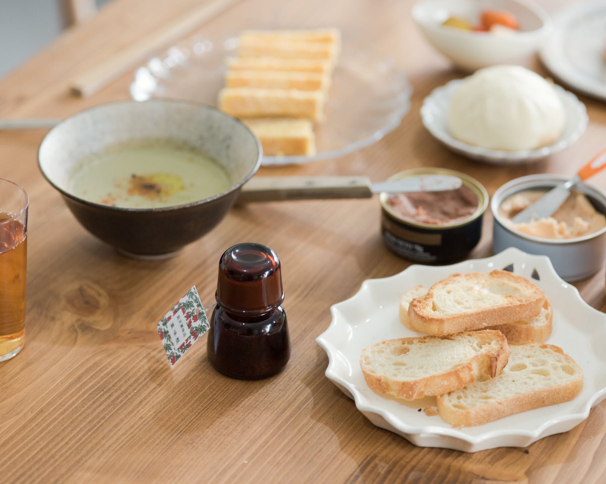 matsu_spice's tweet photo. 【あがる七味唐がらし 発売】
心があがる、寄り添う七味

「あがる七味唐がらし」は、七味唐がらしの香り・味で人々の気持ちを上げることを目指し作られました。
香り高さが特徴の松永薬味店の七味唐がらしで、「あがる」ひと時をお過ごしください。
https://t.co/b6oD4PM2Ky https://t.co/kKXliYDeh5