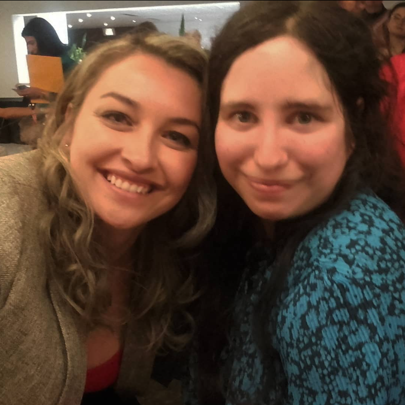 anasrapp's tweet photo. I miss you so much my queen @annpirvu ❤️.

#paris #travel #lmsr2 #annpirvu #ReignFam #FrenchCourt #LongMaySheReign #ReignNicole

Encore merci @DreamitCon d'avoir permis cette rencontre dont je rêvais depuis des années. ❤️ https://t.co/2G6E0iwXe7