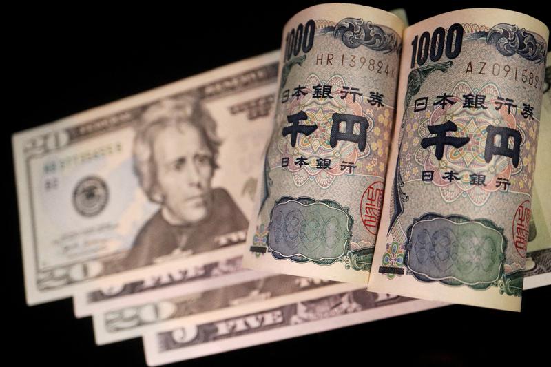 ReutersJapanBiz's tweet photo. ドル相場、来年は110円切るかもしれない＝似鳥ニトリＨＤ会長 https://t.co/f78fvQ56or https://t.co/zhEmt0VdCw
