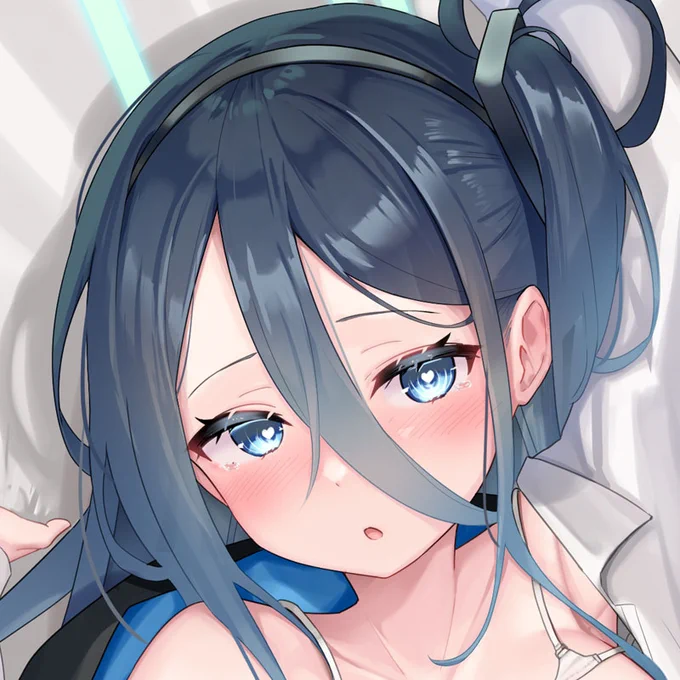 小宮山枕店さん()でブルーアーカイブ のアリス描かせていただきました!抱きまくらやで!!マイクロビキニなんだよなぁ!!!??予約開始してるみたいです!!是非に!!!全体画像はサブの方やで～() 
